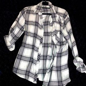 BLL New York plaid button down